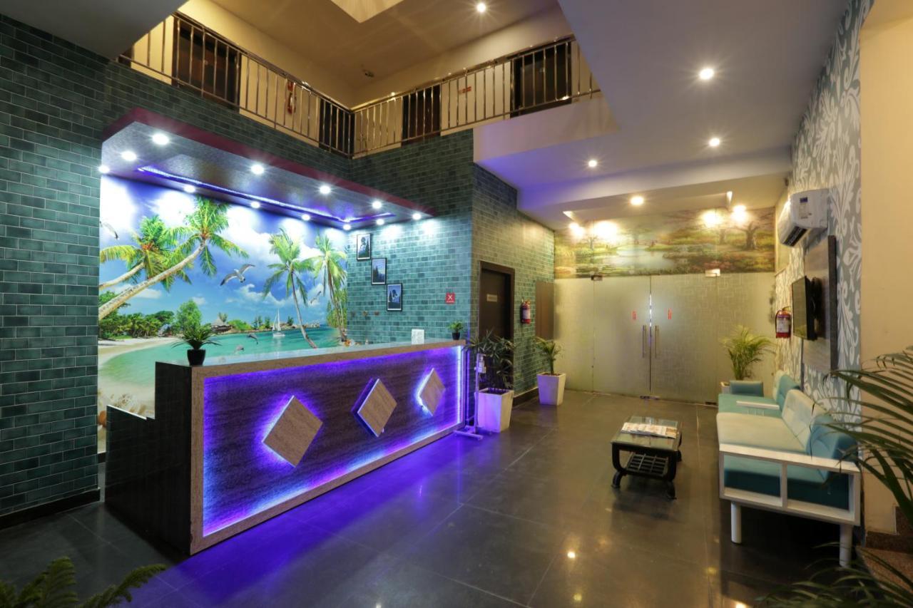 Hotel Airport Star Nova Deli Exterior foto